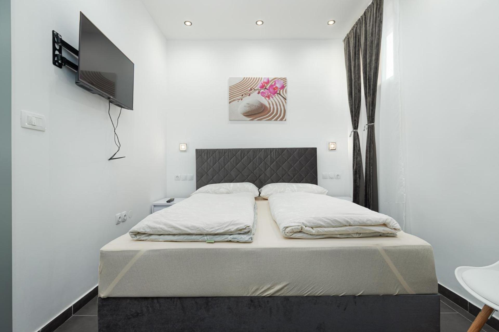 Rooms And Studio Flora Porec Exterior photo
