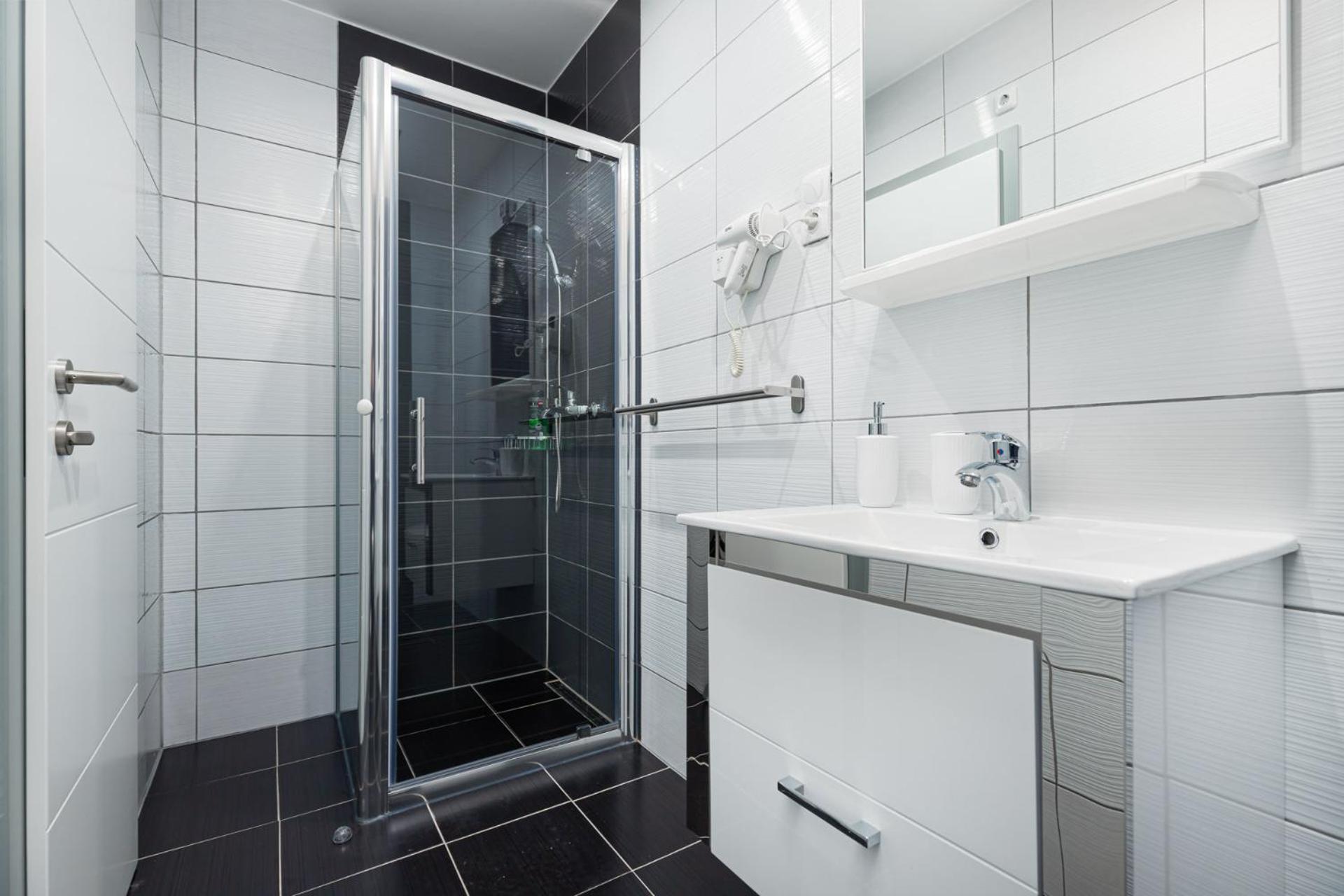 Rooms And Studio Flora Porec Exterior photo
